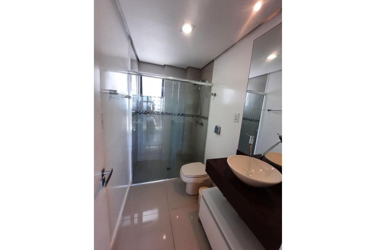 3 Suites Linda Vista Da Orla De Bc A 50M Da Praia - Somente Familiares Balneário Camboriú Exterior foto