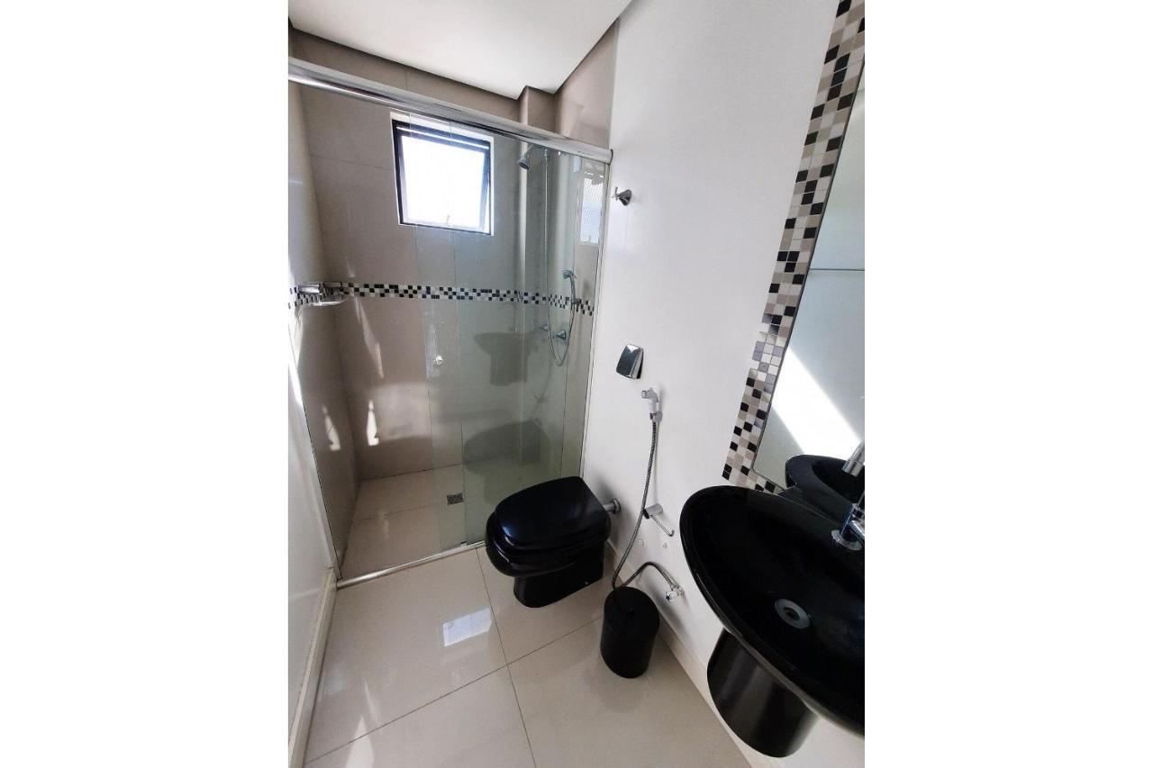 3 Suites Linda Vista Da Orla De Bc A 50M Da Praia - Somente Familiares Balneário Camboriú Exterior foto