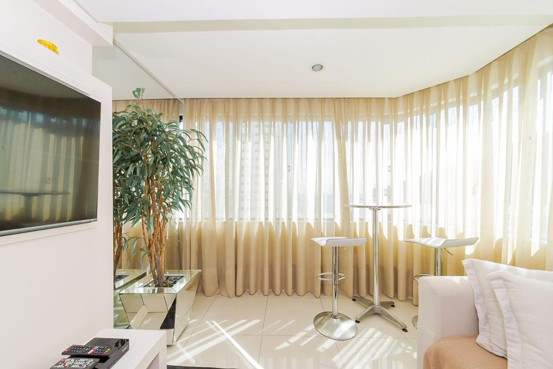3 Suites Linda Vista Da Orla De Bc A 50M Da Praia - Somente Familiares Balneário Camboriú Exterior foto