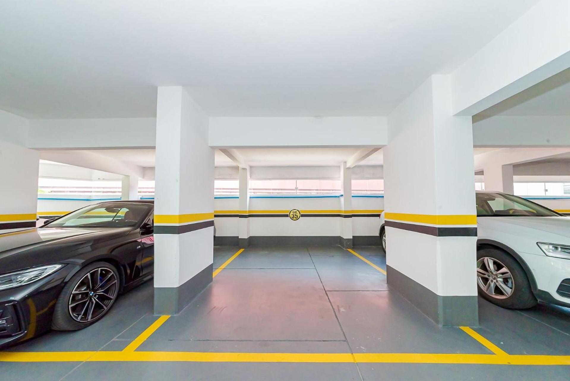 3 Suites Linda Vista Da Orla De Bc A 50M Da Praia - Somente Familiares Balneário Camboriú Exterior foto